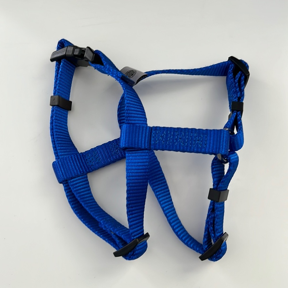 American Kennel Club Core Harness 5/8"x14-20" Medium Blue NEW